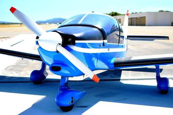 Robin R1180