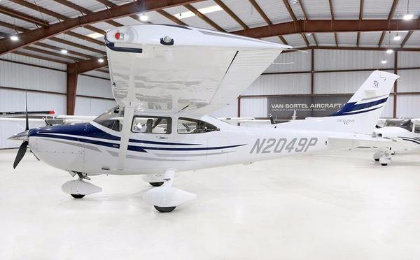 Cessna T182