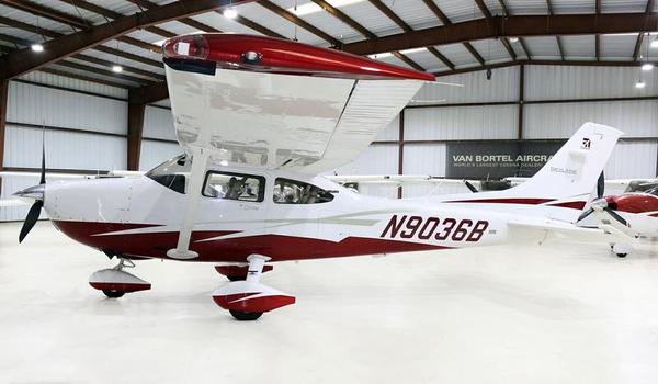 Cessna 182