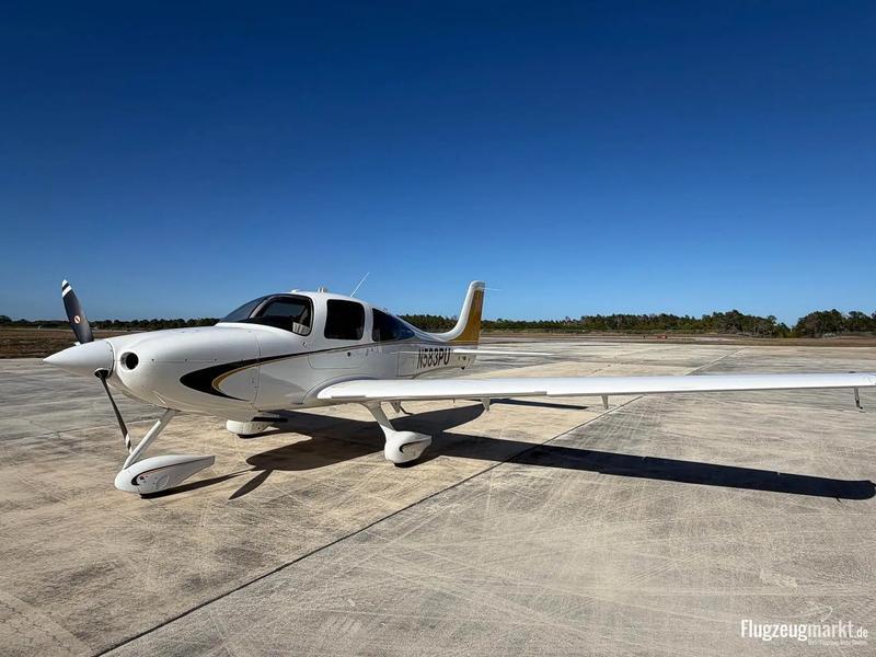Cirrus SR20