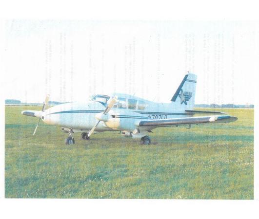 Piper PA-23 PA23-250