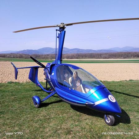 ELA Aviación ELA 10