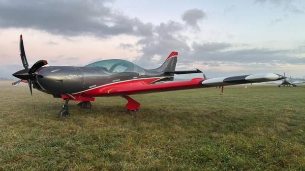 JMB Aircraft VL3 RG