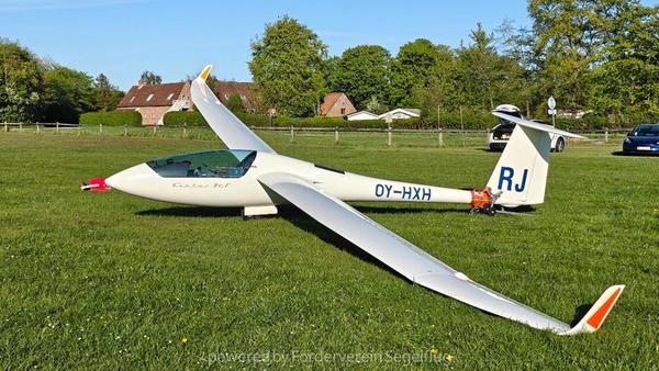 Schempp-Hirth Ventus-2 18m/15m