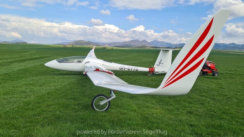 Schempp-Hirth Ventus-2 18m