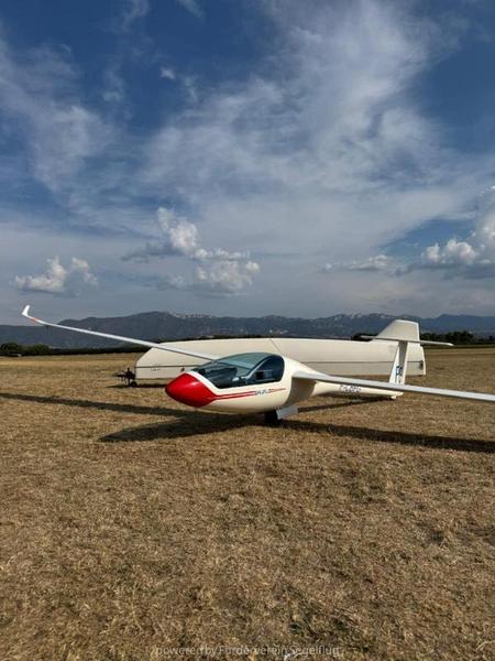 UAB Sportine aviacija LAK-17 18m