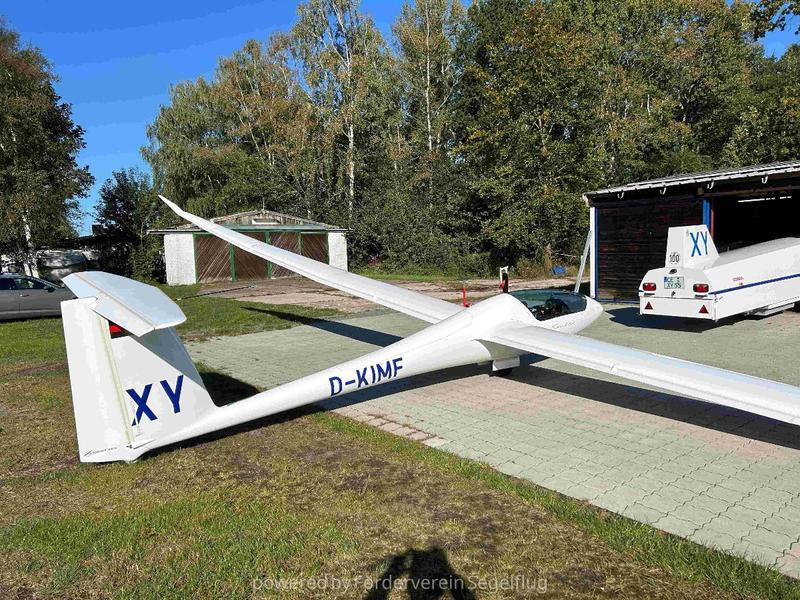 Schempp-Hirth Ventus-3 18m
