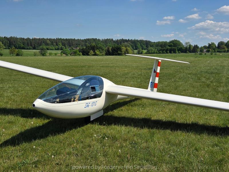 DG DG-100 Club Class