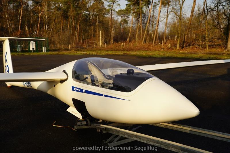 Schleicher ASW 20 15m, Club