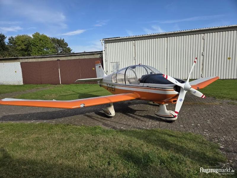 Robin DR400