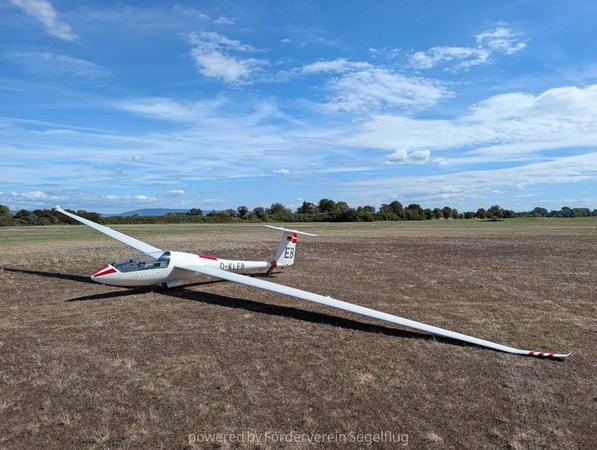 Schempp-Hirth Ventus 15m, 17,60m