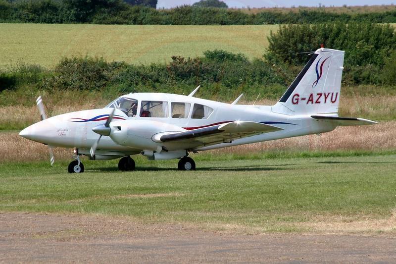 Piper PA-23