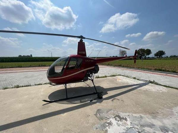 Robinson R22