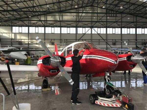 Piper PA-23 Apache