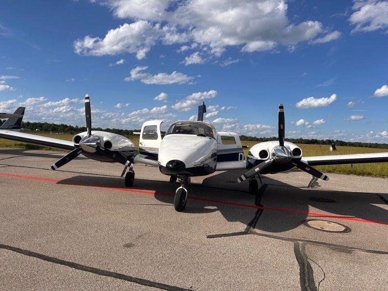 Piper PA-34 PA-34-220T Seneca IV
