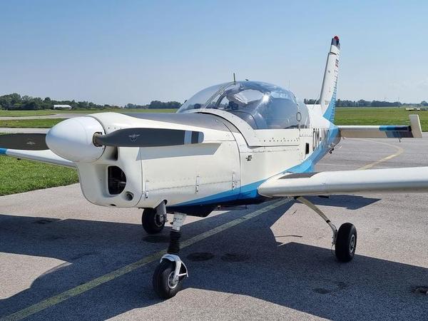 ZLIN AERO Z 142