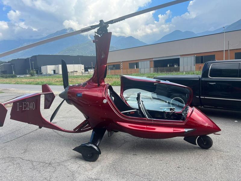 ELA Aviación ELA 10