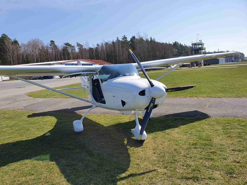 TL Ultralight TL-3000 Sirius
