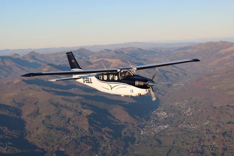 Cessna P-210N Centurion
