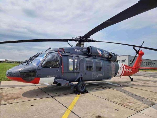 Sikorsky UH-60