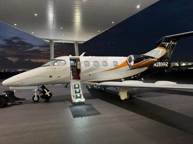 Embraer Phenom 100