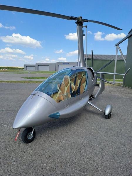 ELA Aviación ELA 10