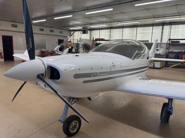 Aerospool WT9 train rentrant