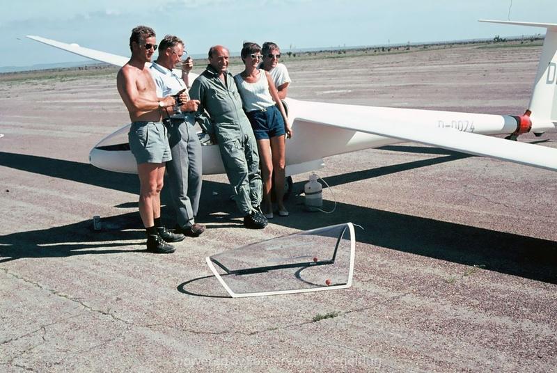 Schleicher ASW 12
