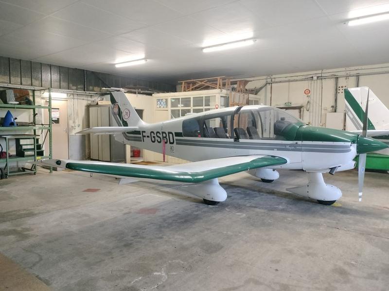 Robin DR400