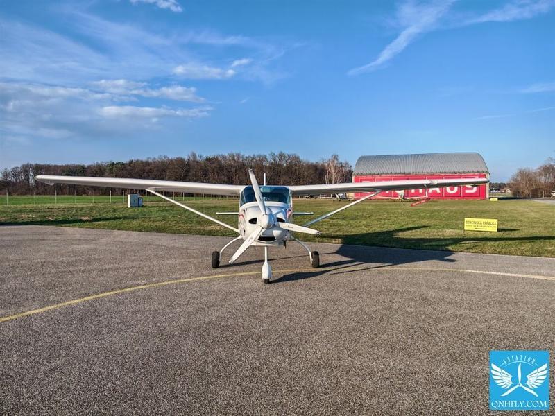 TL Ultralight TL-3000 Sirius