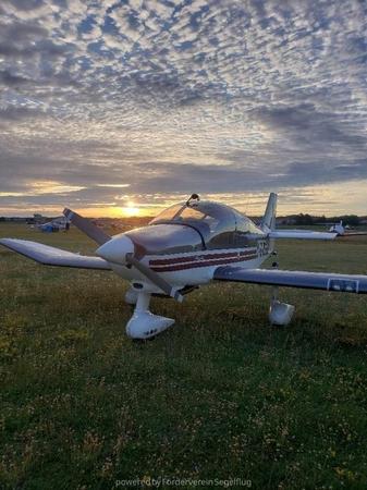 Robin DR400