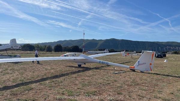 Schleicher ASH 25 26m with winglets
