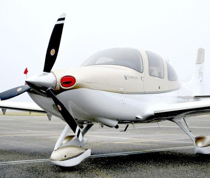 Cirrus SR22