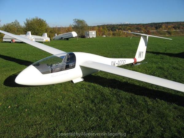 Schempp-Hirth Standard Cirrus 15m