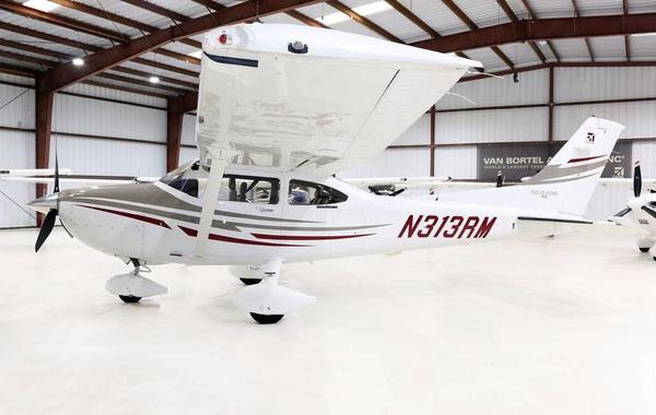 Cessna T182