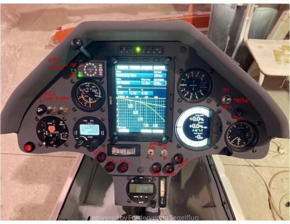 Schempp-Hirth Ventus-2 15m, 18m
