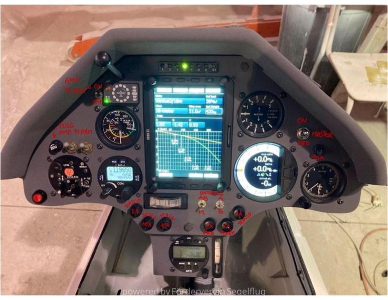 Schempp-Hirth Ventus-2 15m, 18m