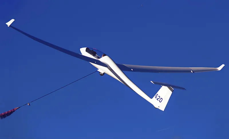 Schempp-Hirth Ventus-2