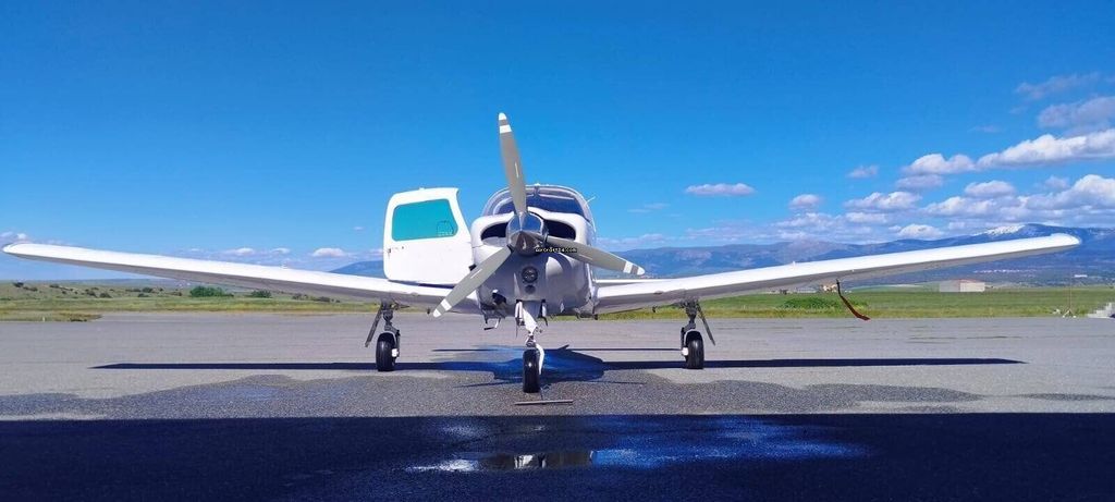 Piper PA-28, fotografía 3 de 7