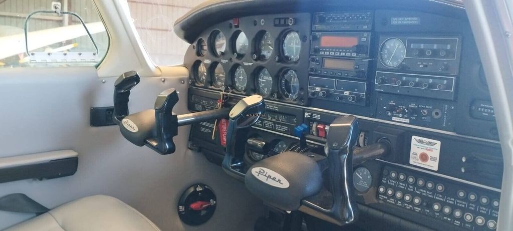 Piper PA-28, fotografía 4 de 7
