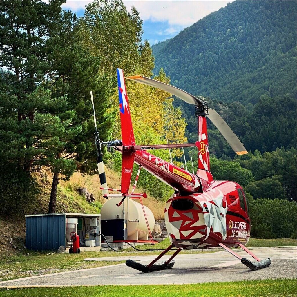 Robinson R66, fotografía 3 de 10