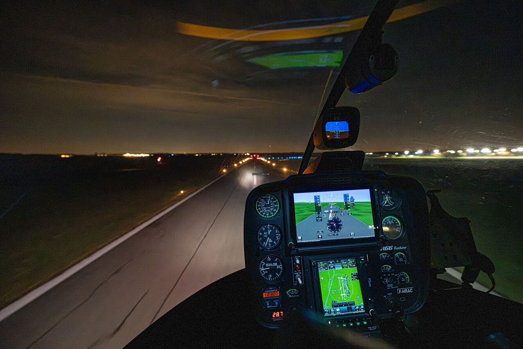 Robinson R66, fotografía 8 de 10