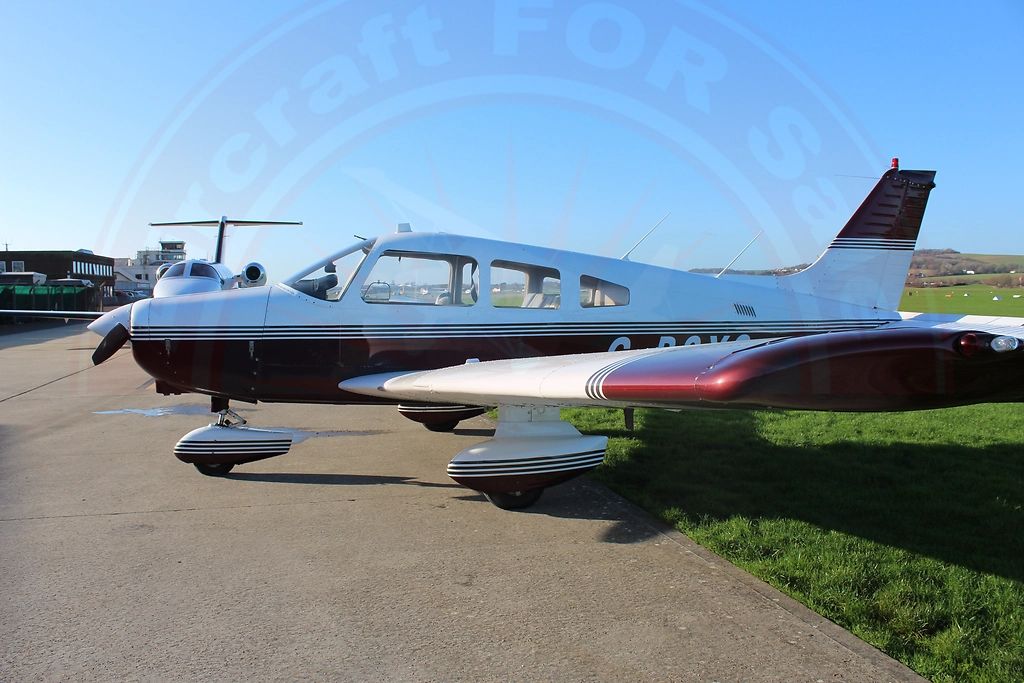 Piper PA-28, fotografía 2 de 4