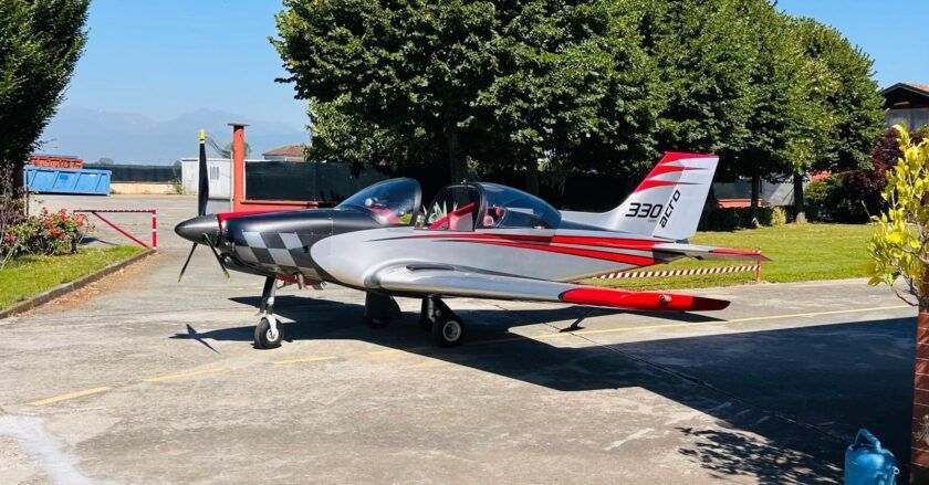 Alpi 330 Acro, fotografía 2 de 5