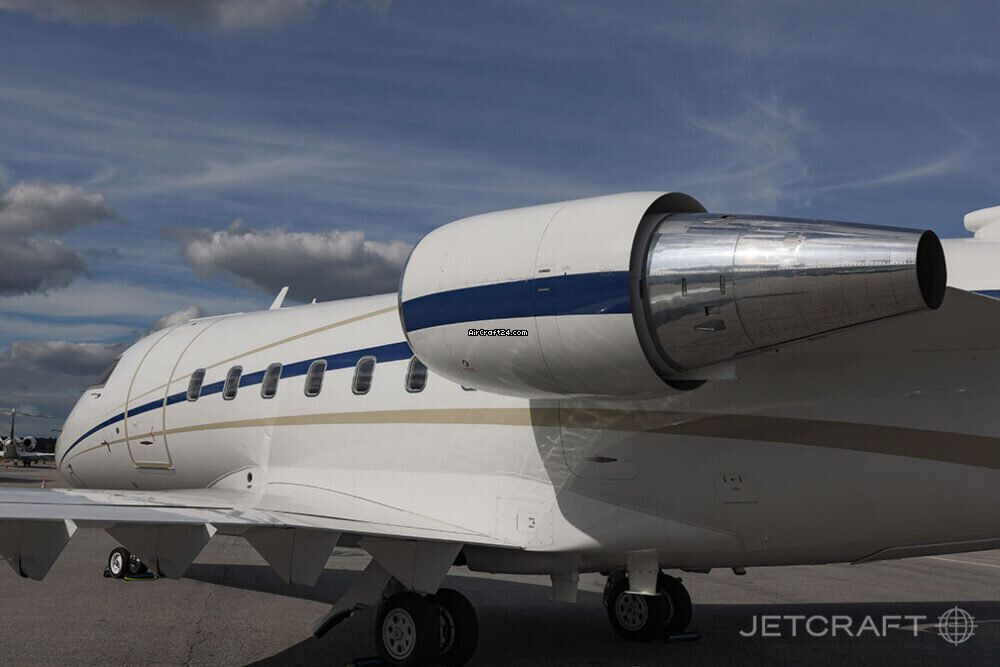 Bombardier 604 Challenger, fotografía 16 de 20