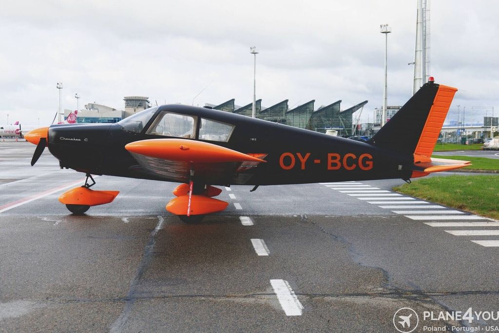 Piper PA-28, fotografía 2 de 20