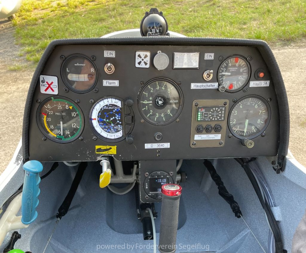 SZD SZD-50, fotografía 5 de 14