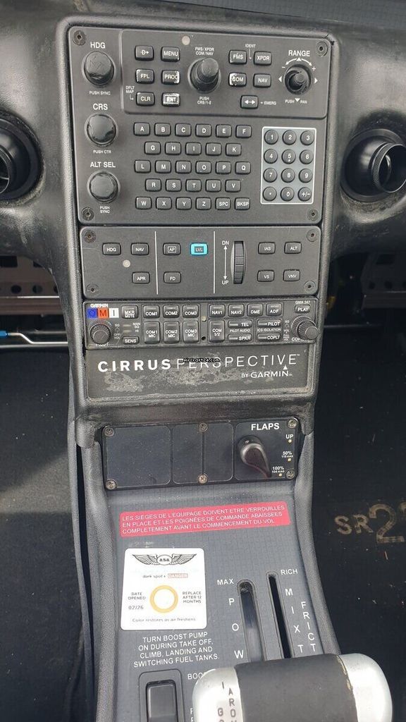 Cirrus SR20, fotografía 7 de 9