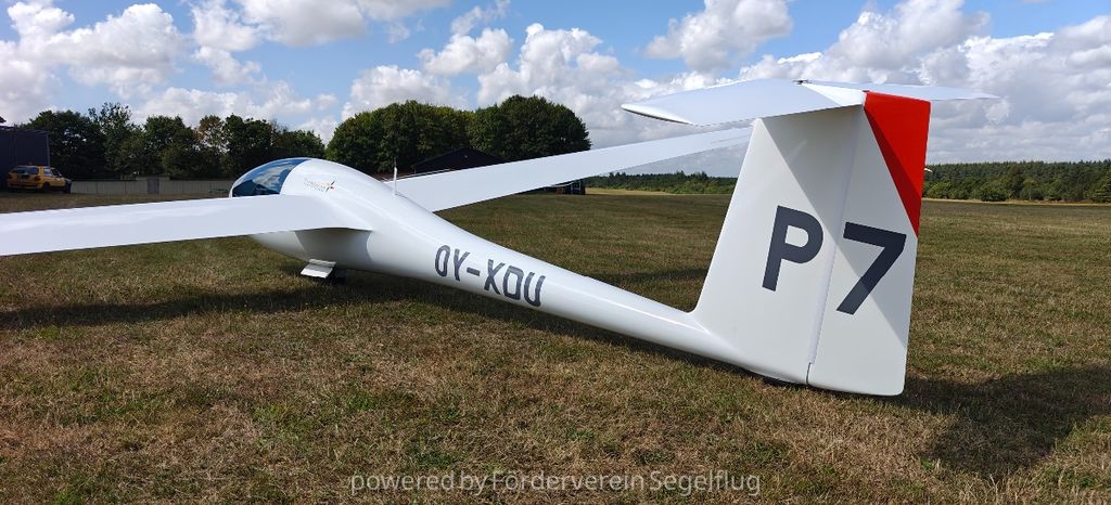 Schempp-Hirth Standard Cirrus 15m, fotografía 2 de 10