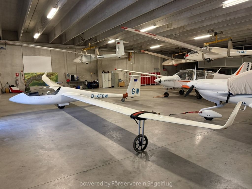 Schempp-Hirth Ventus-2 15m, 18m with winglets, fotografía 3 de 8